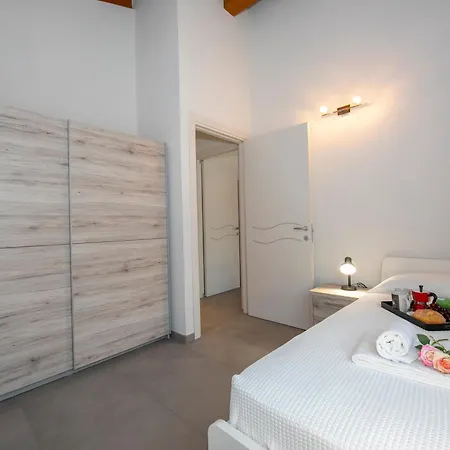 Laura Private Pool And Garden - Happy Vila Besozzo