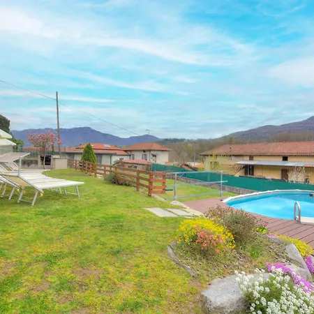 Laura Private Pool And Garden - Happy 빌라