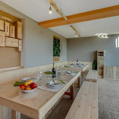 빌라 Laura Private Pool And Garden - Happy *